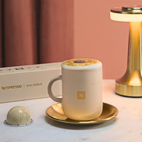 GOURMET ALMOND CROISSANT LATTE